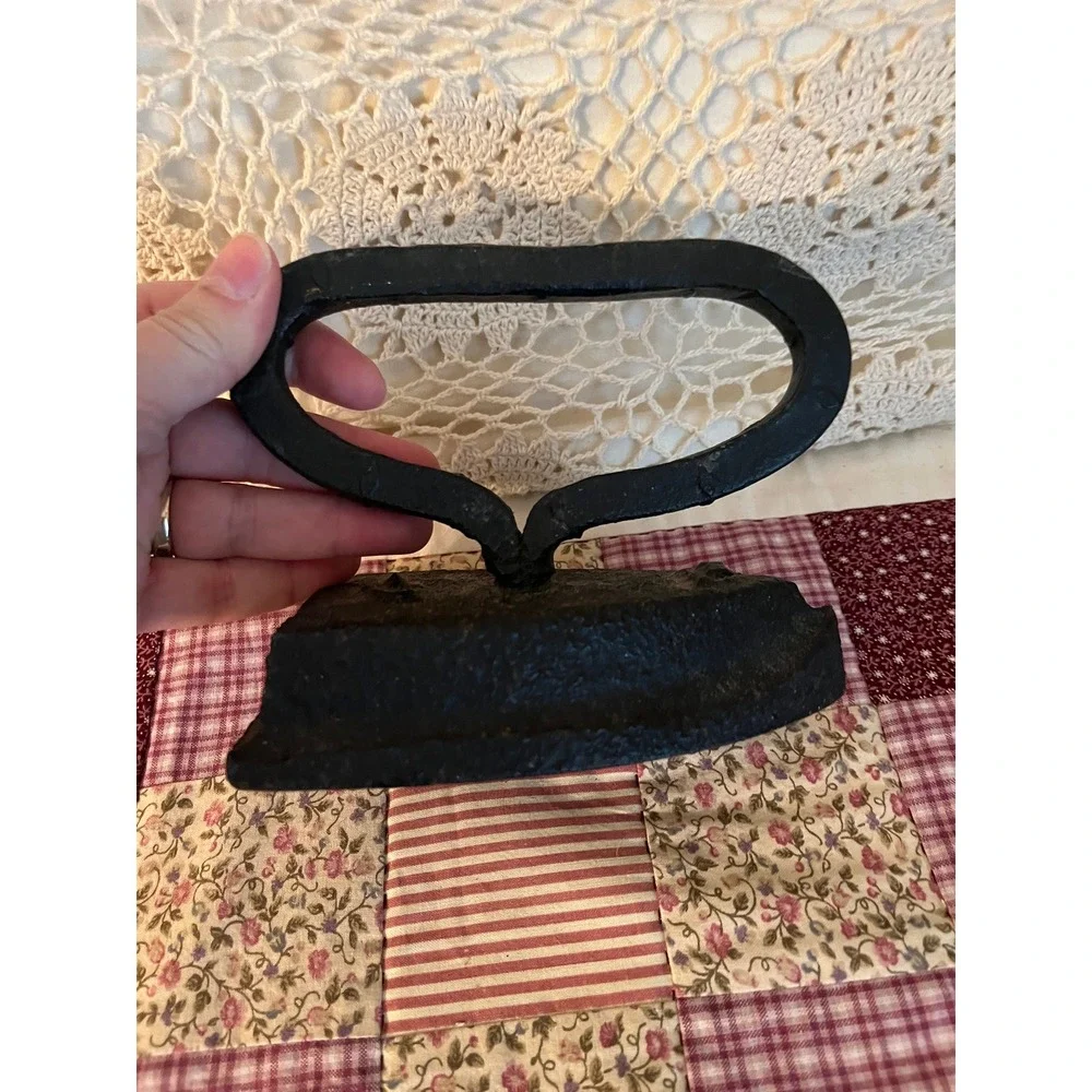 Vintage Cast Iron Stove Top Iron: Sewing Decor Door Stop